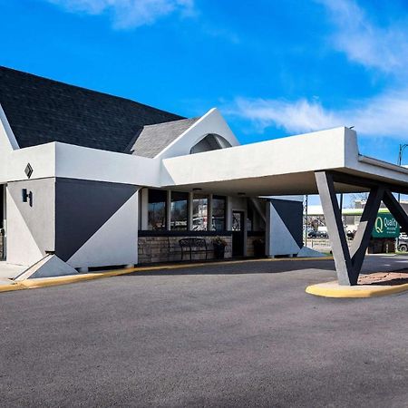 Quality Inn & Suites Near I-480 And I-29 Council Bluffs Eksteriør billede