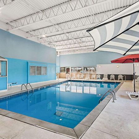 Quality Inn & Suites Near I-480 And I-29 Council Bluffs Eksteriør billede
