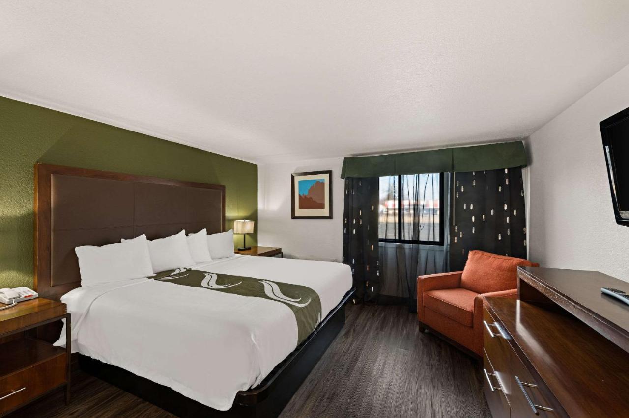 Quality Inn & Suites Near I-480 And I-29 Council Bluffs Eksteriør billede