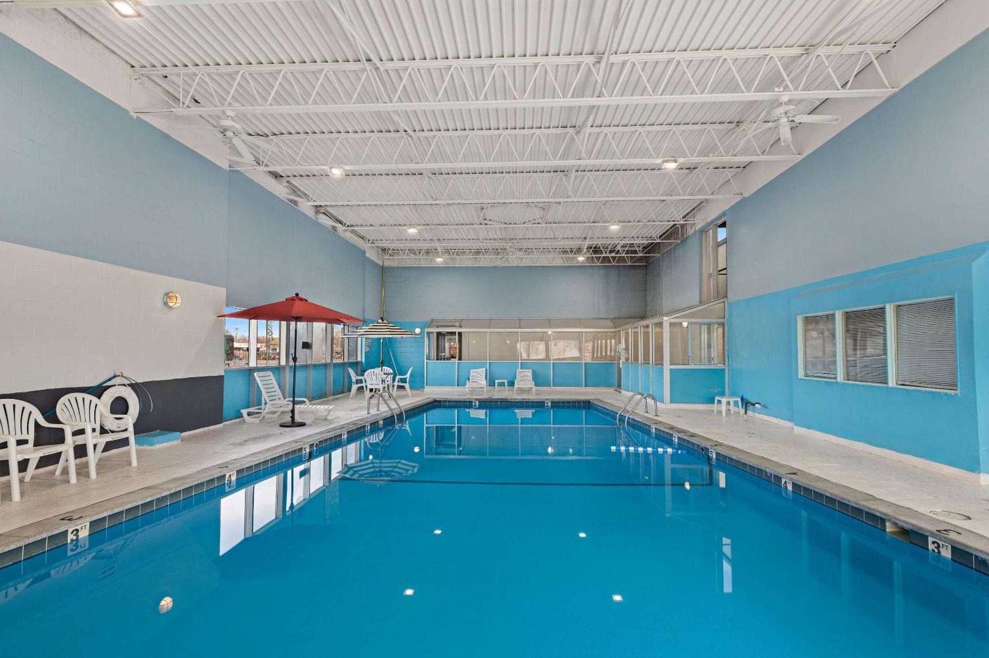 Quality Inn & Suites Near I-480 And I-29 Council Bluffs Eksteriør billede