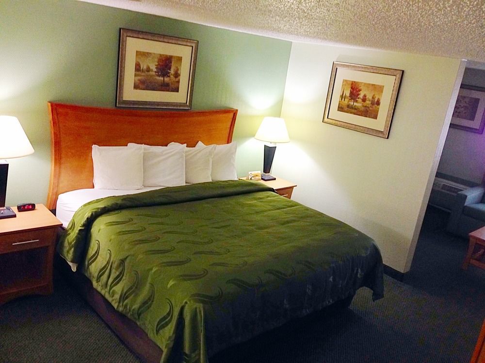 Quality Inn & Suites Near I-480 And I-29 Council Bluffs Eksteriør billede