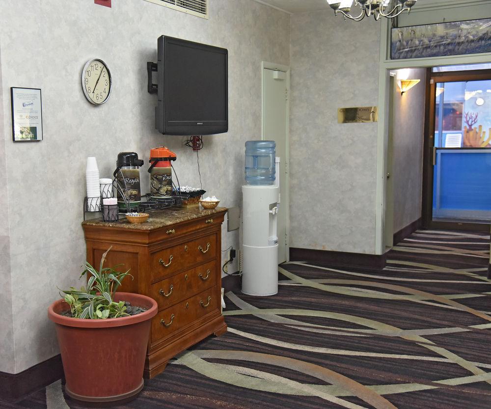 Quality Inn & Suites Near I-480 And I-29 Council Bluffs Eksteriør billede